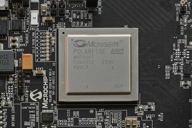 Hradlové pole Polarfire image